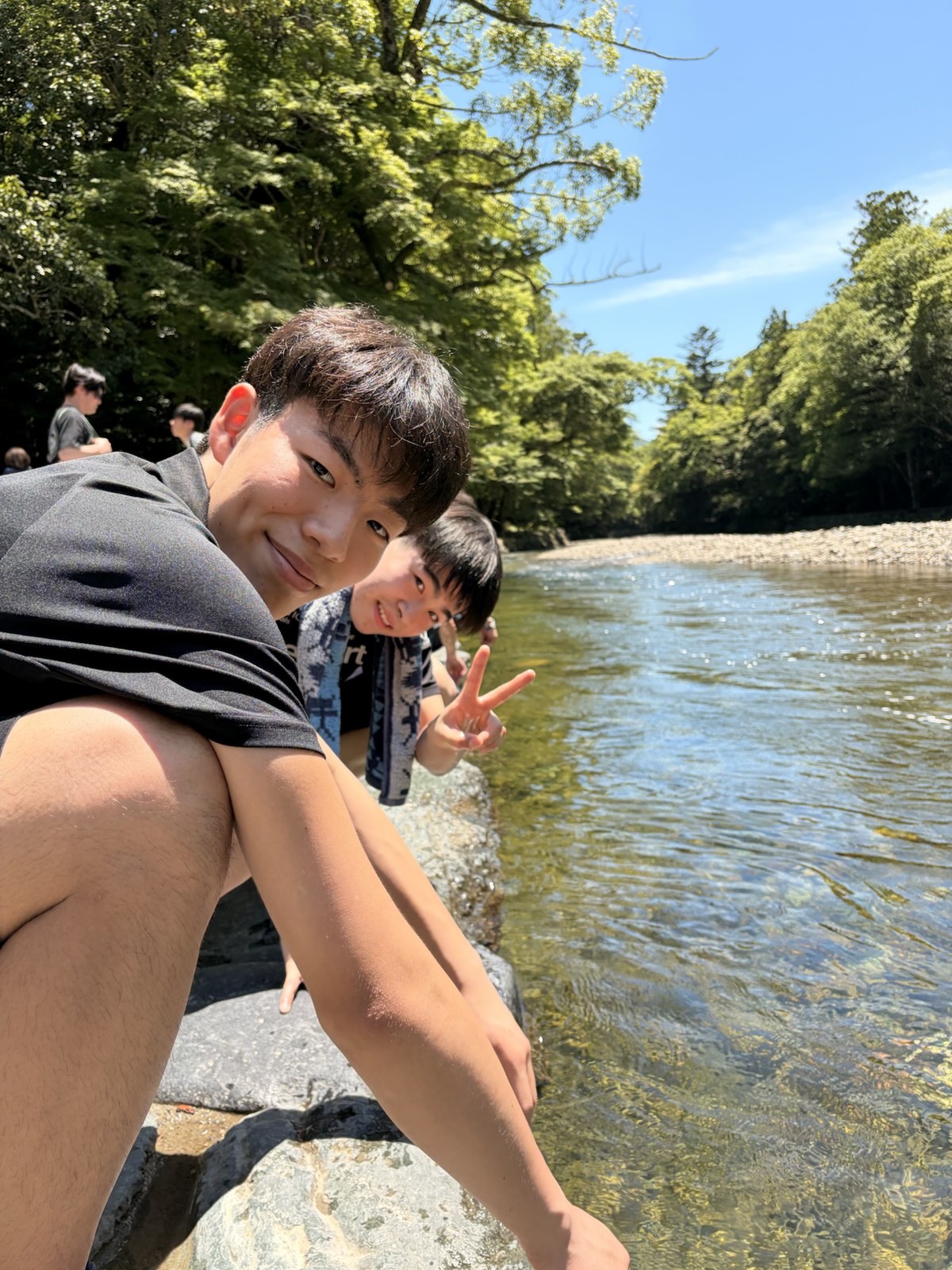 清掃活動後のおかげ横丁でのオフショット 28